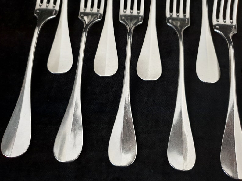 Set of Christofle Silver-Plated Cutlery 12 Dessert Spoons , 12 Dessert Forks Louis XVI Style Circa 1900s image 7