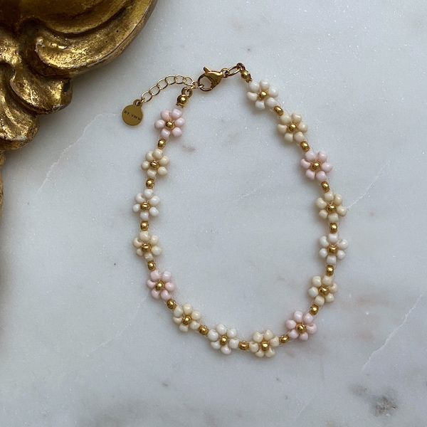 Daisy Chain Anklet