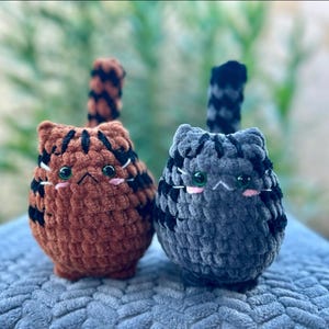 Crochet Cat Plushie, soft chubby kitty stuffed animal image 8
