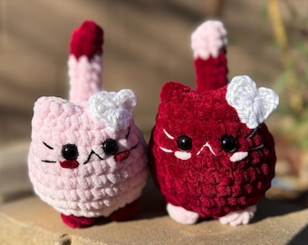 Crochet Valentine’s Day Cat Plushie, soft chubby kitty stuffed animal