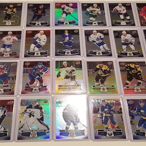 Ensemble de base de cartes de hockey Tim Horton's Upper Deck 2021/2022 - Choisissez votre carte