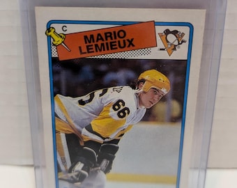 1988/89 O-Pee-Chee Hockey Card - Mario Lemieux #1  Pittsburgh Penguin HOF Near Mint Condition