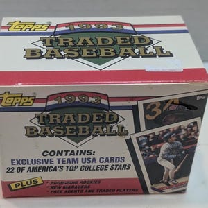 1993 Topps Traded Baseball 132 cartes - Scellées en usine - Carte Todd Helton Rookie