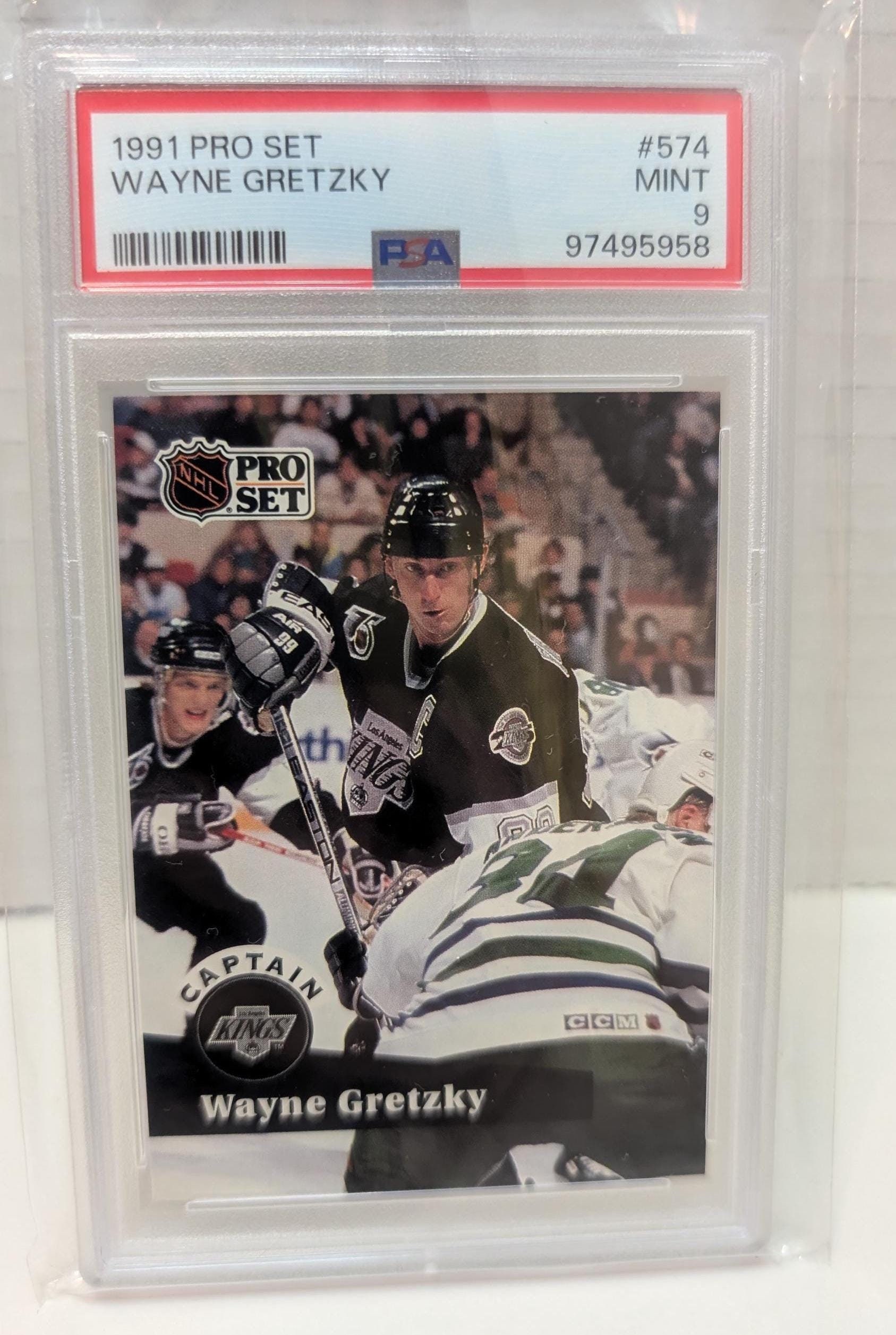 rare pro set hockey cards 1990 Wayne Gretzky Kings Point Leader Card #394 : Everything Else this series wasnt produced in French 1990 Pro Set Hockey Wayne