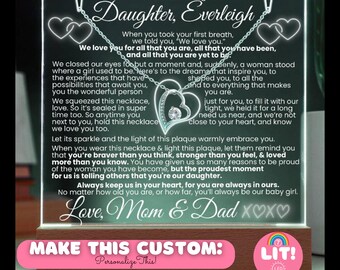 Paquete de recuerdo y collar personalizado con mensaje inspirador para tu hija - Corazones blancos