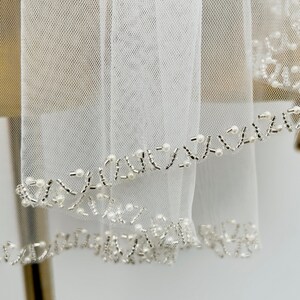 Bridal pearl veil,Wedding veil,Single Layer veil,Cathedral veil,Whitebeaded veil,Fingertip veil,Lvory veil,Shoulder length veil,Short veil