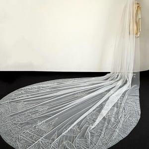 Glitter Wedding Veil,Tulle Bridal Veil, Delicate Edge Veil,Unique Veil,Glam Wedding Veil,One Tier Veil,Veil With Comb,Custom Veil,