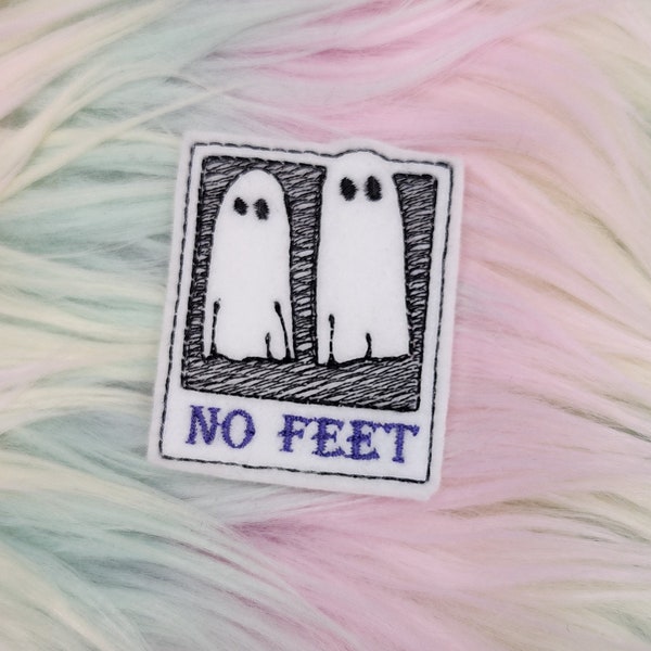 No Feet Photo Feltie Embroidery Design