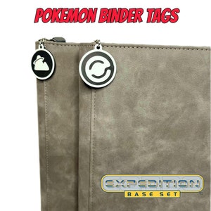 Etiqueta de carpeta de Pokémon / Serie de tarjetas electrónicas / Símbolo del conjunto / Organizadores / Llavero