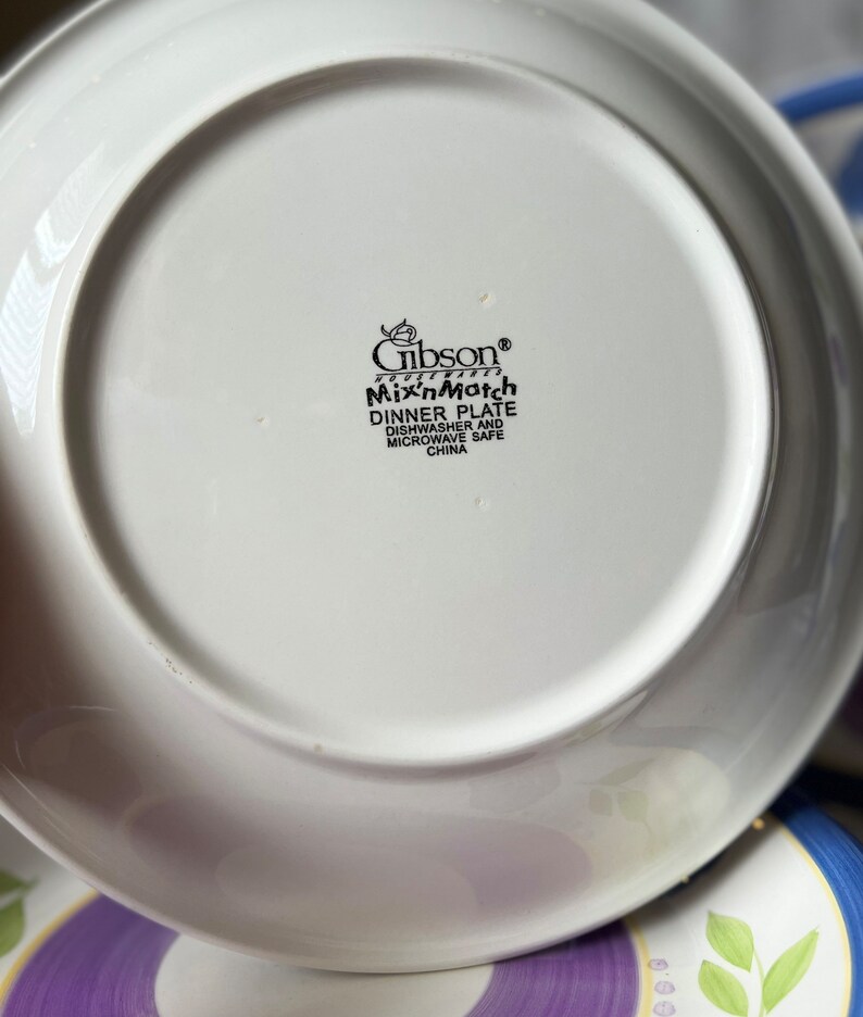 Gibson Bella Designed Dinnerware Set of 5 With 2 Matching Etsy