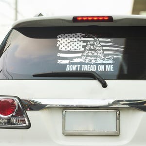 Don&#39;t tread on me vinyl decal, funny decals for cars,  decals for trucks, window sticker, door decal, gift for him, gift for her,waterproof