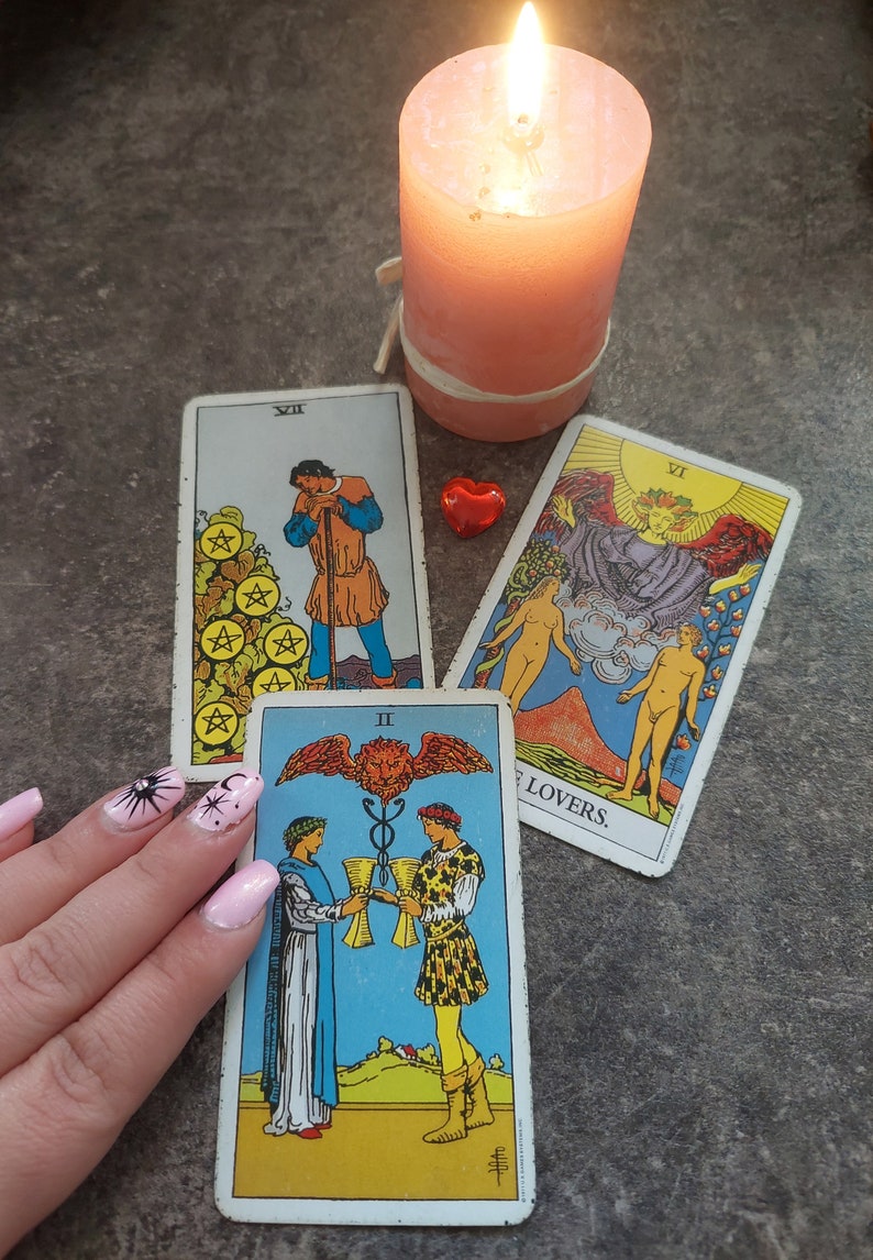 SAMMA TIMME Kärleksläsning Tarotfråga bild 8