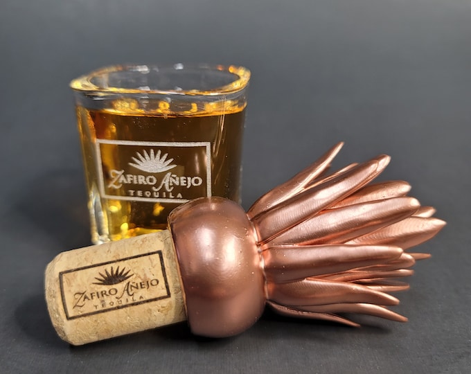 Zafiro Añejo Tequila Bottle Topper & Shot Glass Set breaking Bad