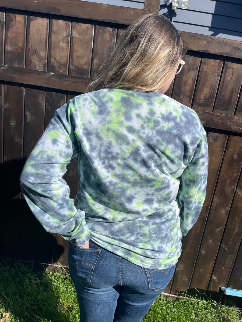 how to crumple dye a shirt