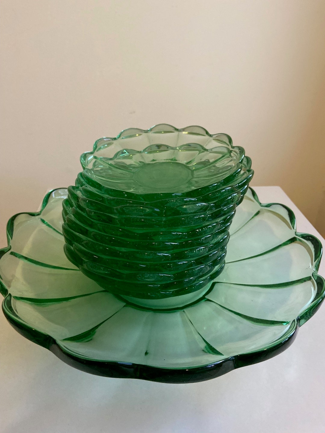 Jufhamvintage Vintage Green Glass Dish and Saucers 50s Pressed Glass ...