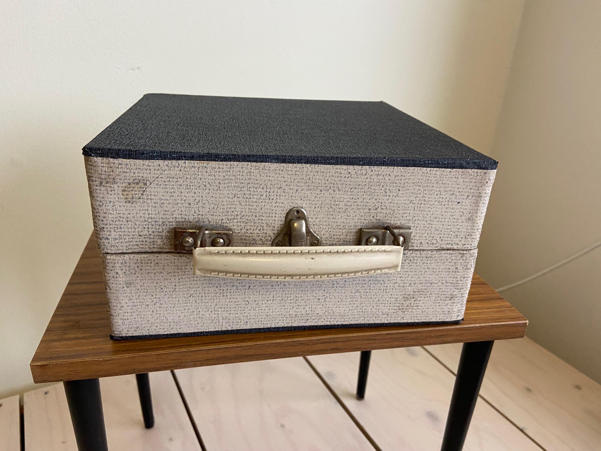 【レトロ・ヴィンテージ】レコードケース・レコード 紙製ヴィンテージ・7インチ用レコードケース (ダークグリーン