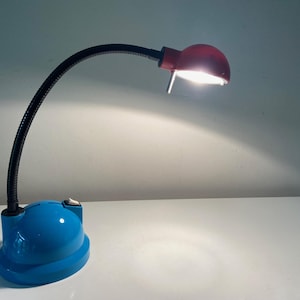 Jufhamvintage- Vintage Memphis style desk lamp- 80s halogen table lamp