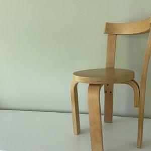 Jufhamvintage- vintage plywood or playwood children's chair in the style of Aalto for Artek