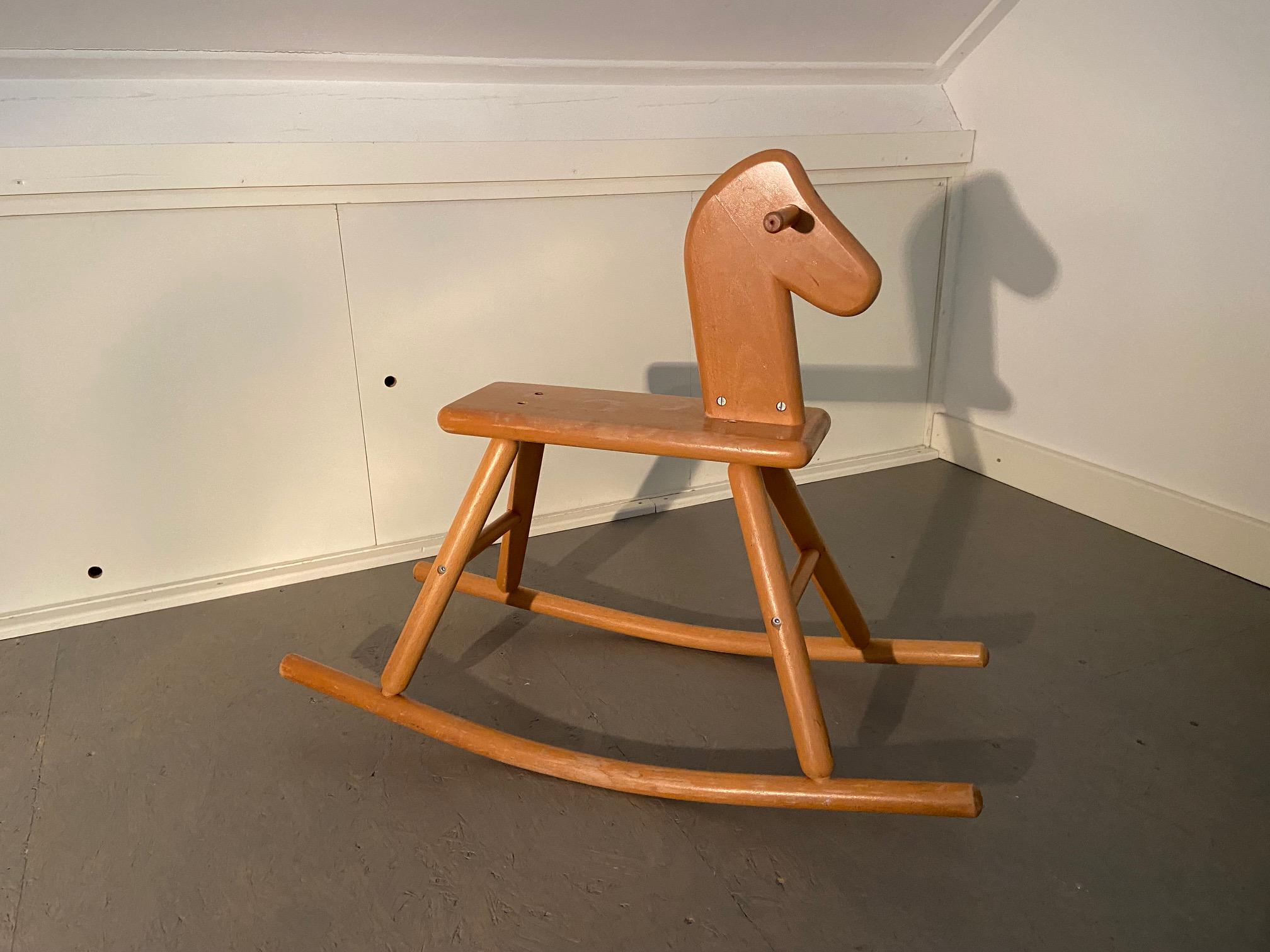 Reno Caballo De Madera Ikea RESERVED: Jufhamvintage- 80s Ikea