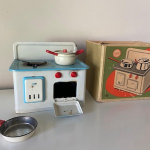 jufhamvintage- cuisinière et four jouet vintage- cuisinière jouet en métal Efzet - années 60