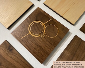 Azulejos de pared con superposición magnética / Arte de pared modular de madera personalizable / Arce y nogal / Decoración de ciencia ficción nerd geek Doctor Who / Gallifreyan <3