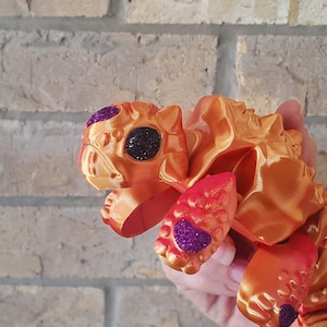 3D Printed Articulating Ankylosaurus Dinosaur: Magic Glitter Fidget Toy