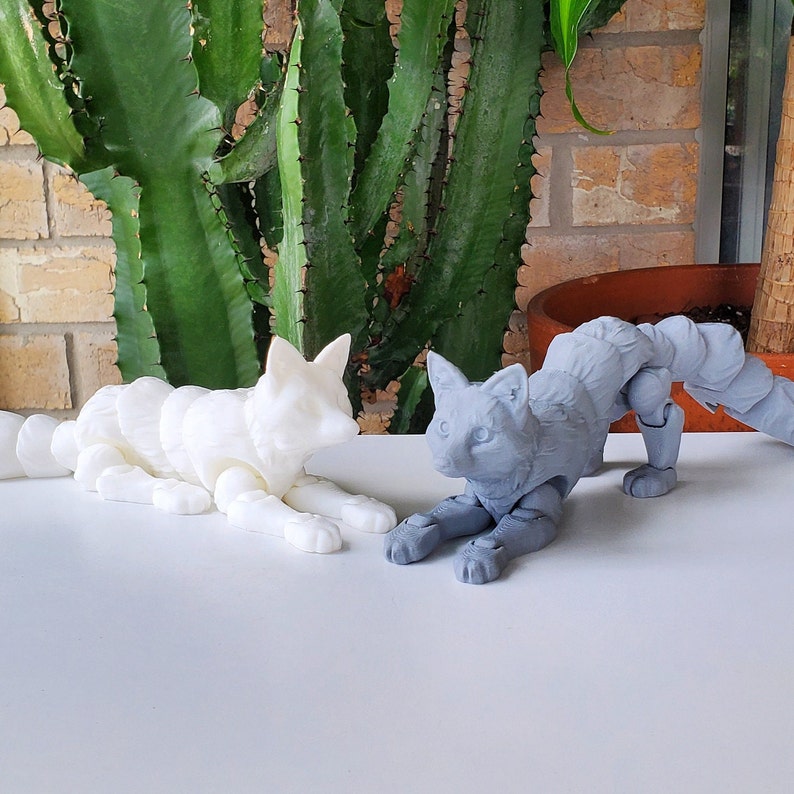 Handcrafted 3D Printed Articulated Flexi Fox Fidget Toy Unique Fox Figurine for Stress Relief 3D Printed Therian Animal Sculpture image 3