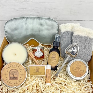 Organic Tea Gift Set: Self-Care Package with Soy Candle & Honey