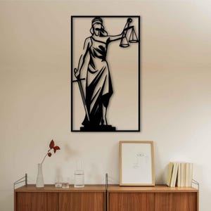 Lawyer Gift Lady Beauty Metal Wandkunst, Law Office Wandkunst, Attorney Office Decor, Göttin der Gerechtigkeit Metall Wanddekor, Waage der Gerechtigkeit