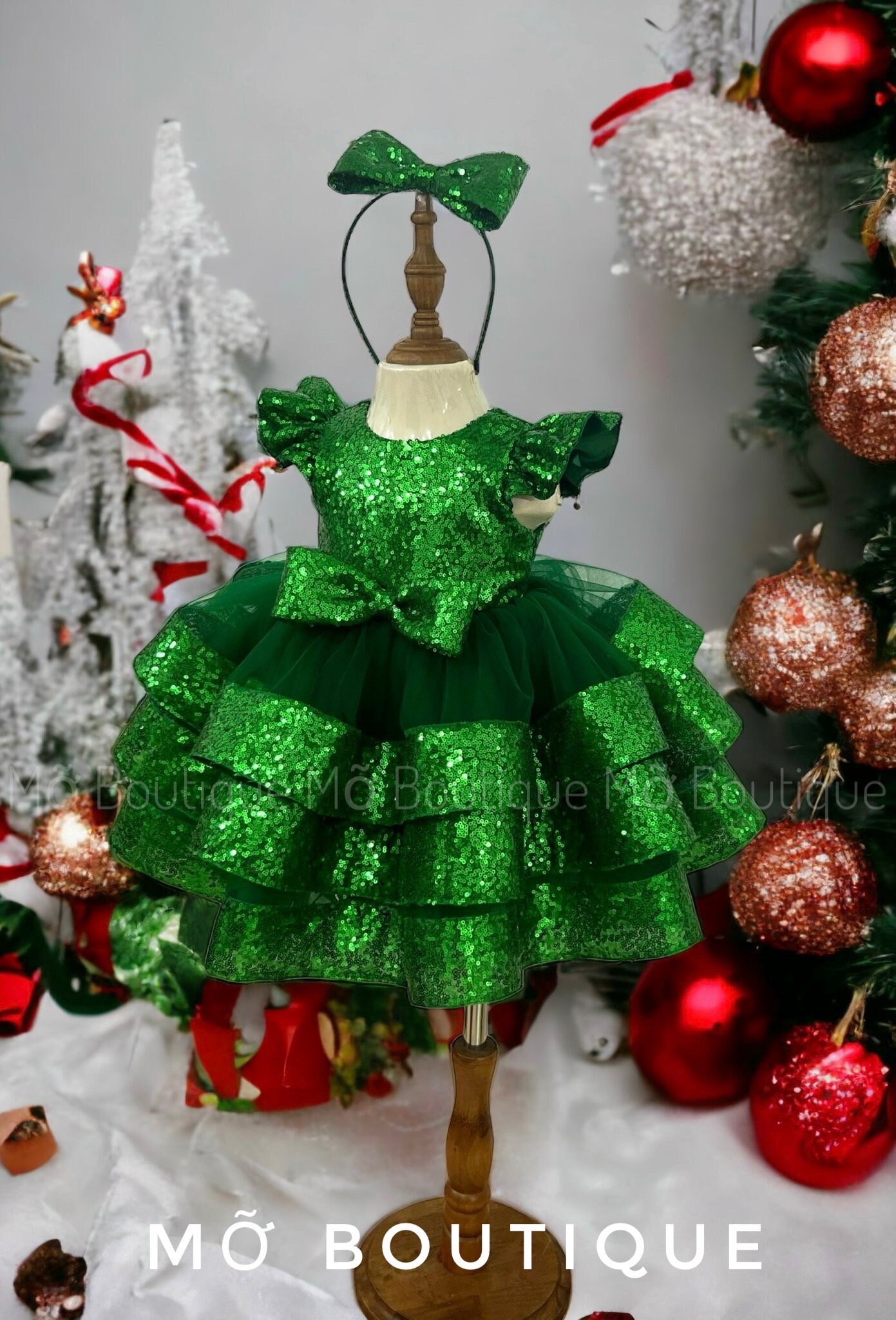 Luxury Multi Layers Girl Dress With Sparkling, Elegant Baby Green Dress