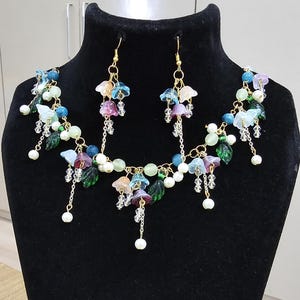 Flower Beaded Necklace for Women, Cute Girl Necklace, colorful Necklace, Gift for girls, Chain Necklace, Beautiful Jewelry Beaded Necklace