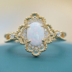 Oval Moissanite Rngagement Ring 14K Gold Engagement Jewelry Vintage Marquise Diamond Twisted Ring Anniversary Promise Ring Handmade Jewelry