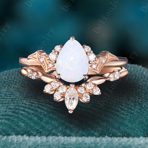 Vintage Pear Cut Opal Engagement Ring Set Vintage Rose Gold Wedding Ring October Birthstone Opal Bridal Set Dainty Ring Set Anniversary Gift