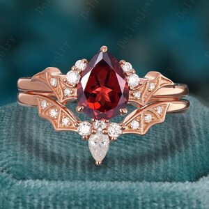 Art Deco Pear Cut Red Garnet Engagement Ring Rose Gold Engagement Ring Unique 14K Garnet Bridal Ring January Birthstone Anniversary Gift