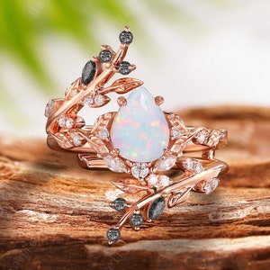 Zierliche Birnenförmige Opal Verlobungsring Set Vintage Rose Gold Trauring Marquise Schliff Diamant Stacking Zweig Hochzeits-Set Jahrestag Geschenk