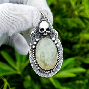Prehnite Pendant , Skull Head Necklace , 925 Sterling Silver Plated , Gothic Pendant , Handmade Jewelry , Chakra , Hallowen Pendant , Women
