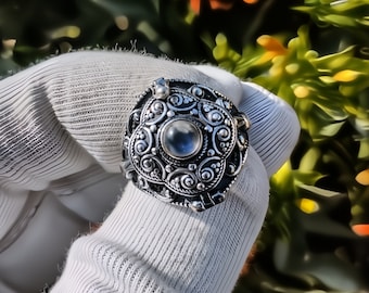 Poison Ring, Adjustable Ring, Black Onyx, Round Gemstone, Pill Box Ring, Snuff Ring, Poisoner Ring, 925 Silver Plated, For Her, gift For Him