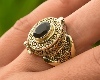 Compartimento secreto de latón chapado en oro de 18 quilates, caja de plata medieval, contenedor histórico, anillo de veneno.