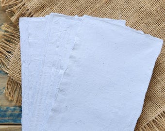 Handmade Recycled Paper With Deckle Edge (12 Sheets)
