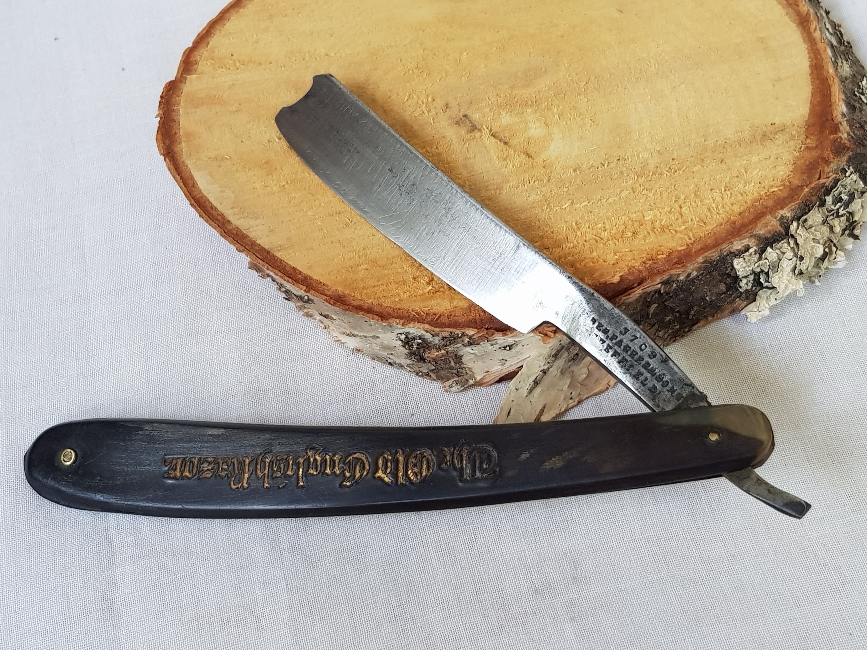 Straight Razor 6/8 Inch, Parker and Sons 3709, Sheffield, England. Rare