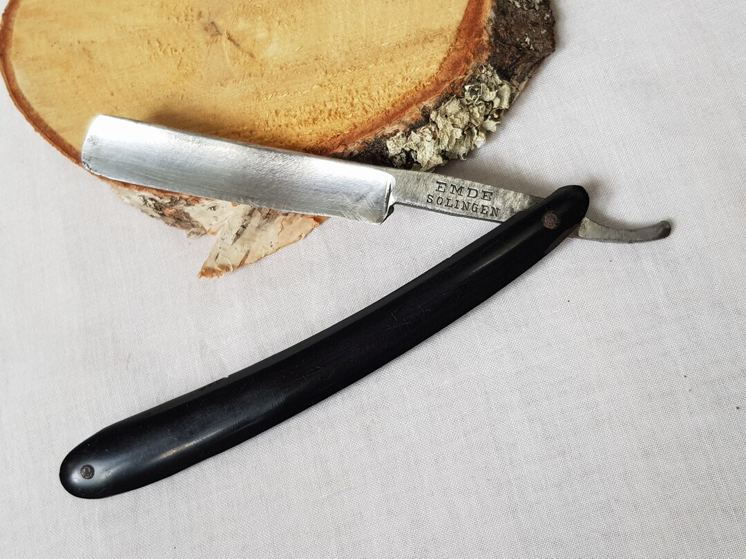 Straight Razor 5/8 EMDE Solingen, Made in Germany. Vintage Straight