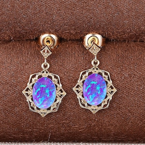 1.5ct Lavendel Lila Opal Ohrringe, zierliche baumelnde Opal Ohrringe, zartes lila Feueropal, Schmuck für jeden Tag, ein Geschenk zum Jahrestag