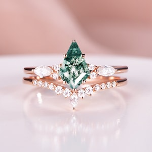 Moss Agate Ring Kite Cut Moss Agate Engagement Ring Set Rose Gold Vintage Unique Minimalist Moissanite Ring Bridal Wedding Ring Set Women