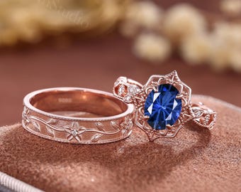 Anillo de boda Art Deco con zafiro y filigrana floral para hombre y mujer. Delicado anillo de compromiso de oro rosa inspirado en la naturaleza.