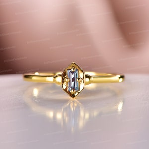 Alexandrite Ring 14K Yellow Gold Alexandrite Slim Ring Vintage Rings Engagement Solitaire Ring Bright Dainty Alexandrite ring Gift for Her