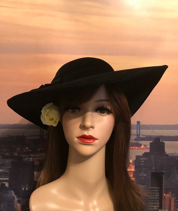 Beautiful vintage black velvet occasion hat by Ja… - image 10
