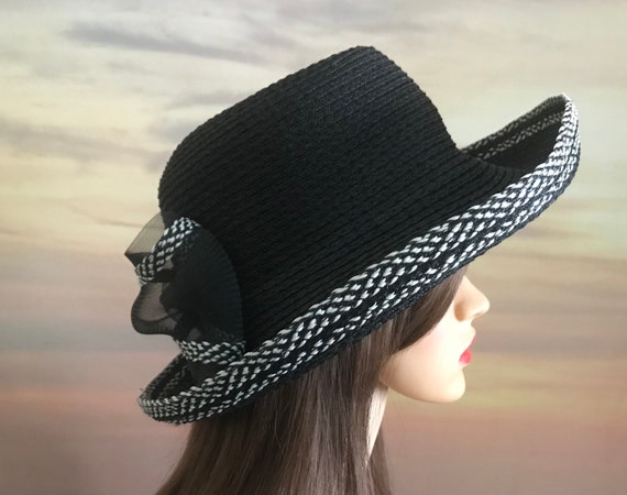 Vintage black and white natural fibre summer hat … - image 2