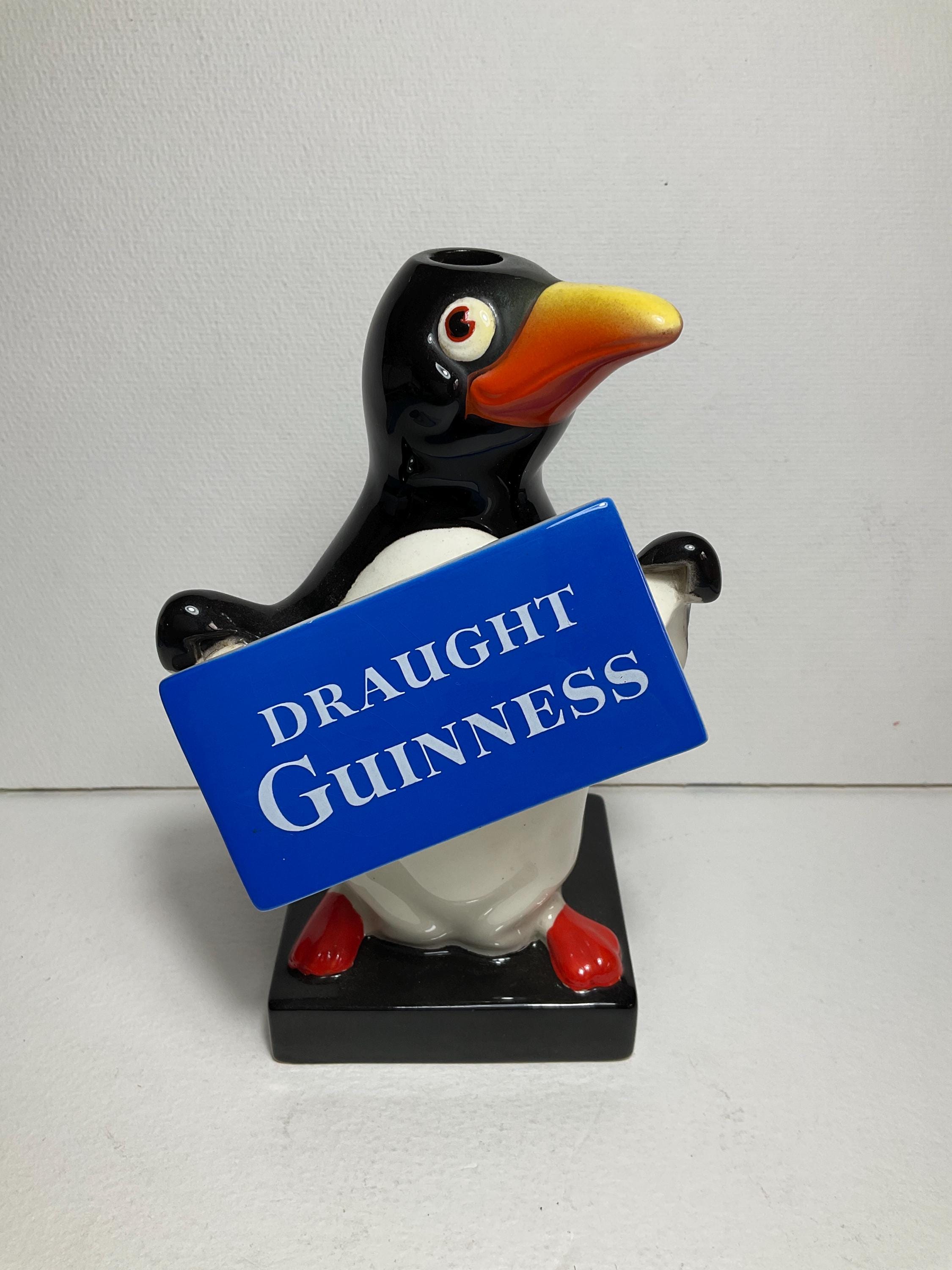 カールトンウェア製　GUINESS広告の陶製フィギュア Carlton Ware Guinness - Etsy Canada
