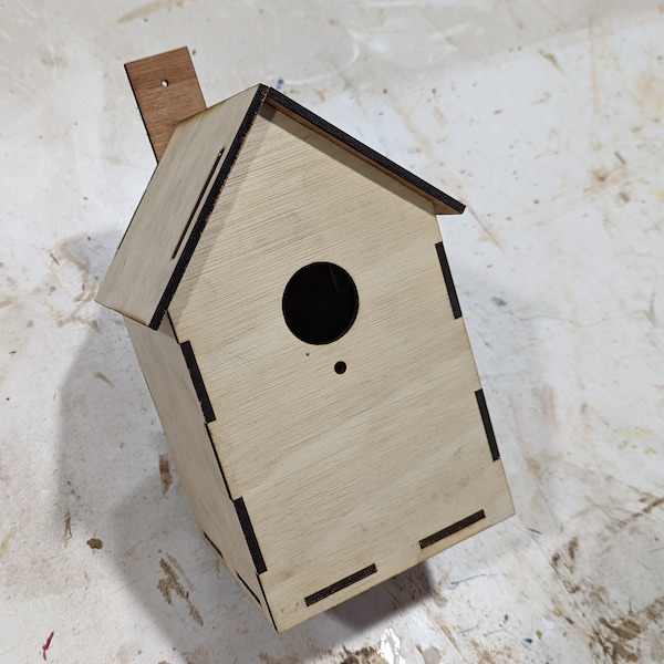 Small Screw Mount Birdhouse Laser Cut File SVG 0.25 Inch