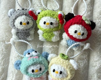 Kawaii Crochet Kitty Keychain, Cute Amigurumi Cat Keychain, Kitty in Bee Frog Flower Outfits, Cute Handmade Mini Cat Kitten Gift